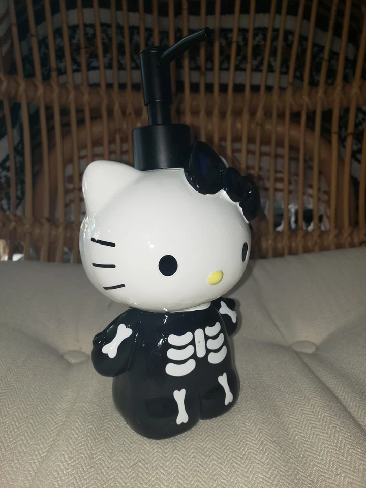 New Hello Kitty In Halloween Skeleton Costume Lotion Soap Dispenser Rare - Image 3 of 4