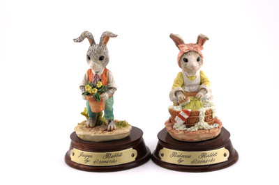Little Nook Village Jasper & Rebecca Rabbit by Leonardo 1989