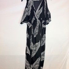 SHEIN Womens XL Black White Palm Leaf Cold Shoulder Smocked Waist Maxi Dress