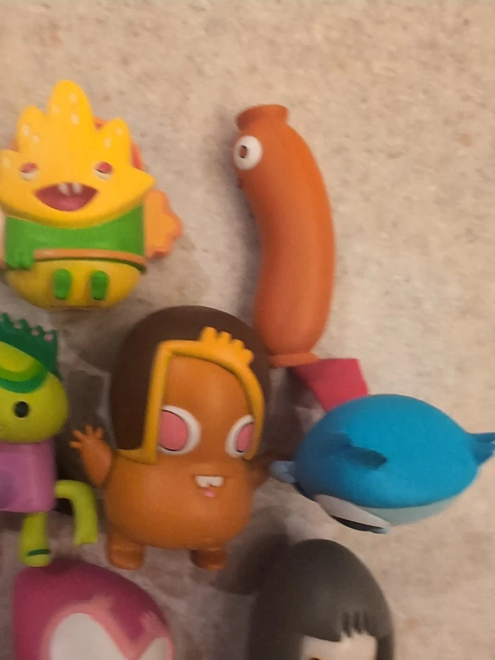 Kidrobot The Heroes of Burgertown Lot Of 7 Figures  John Burgerman, Rare - Image 2 of 4