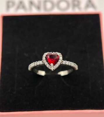Pandora Elevated Red Heart Ring 198421C02 Size 7/54 w/Pouch