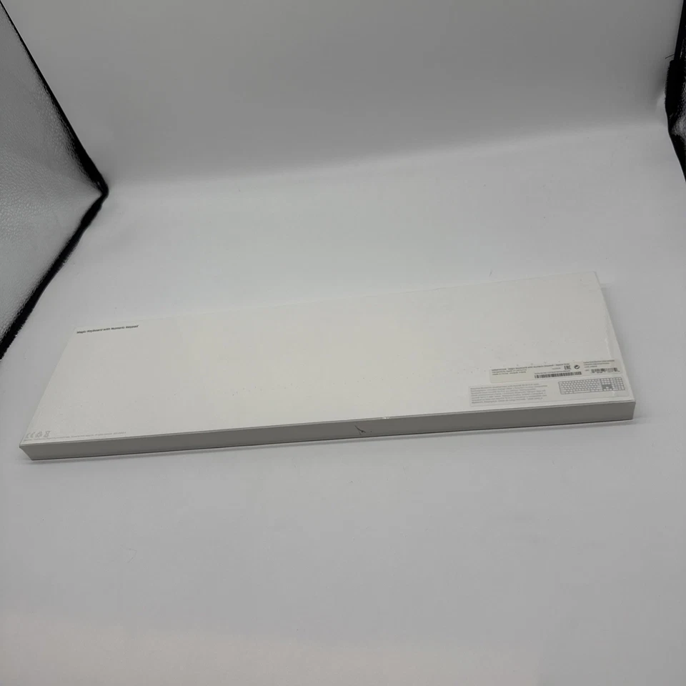 GENUINE APPLE MAGIC KEYBOARD WITH NUMERIC KEYPAD - SPACE GREY A1843 MRMH2CG/A - Image 3 of 4