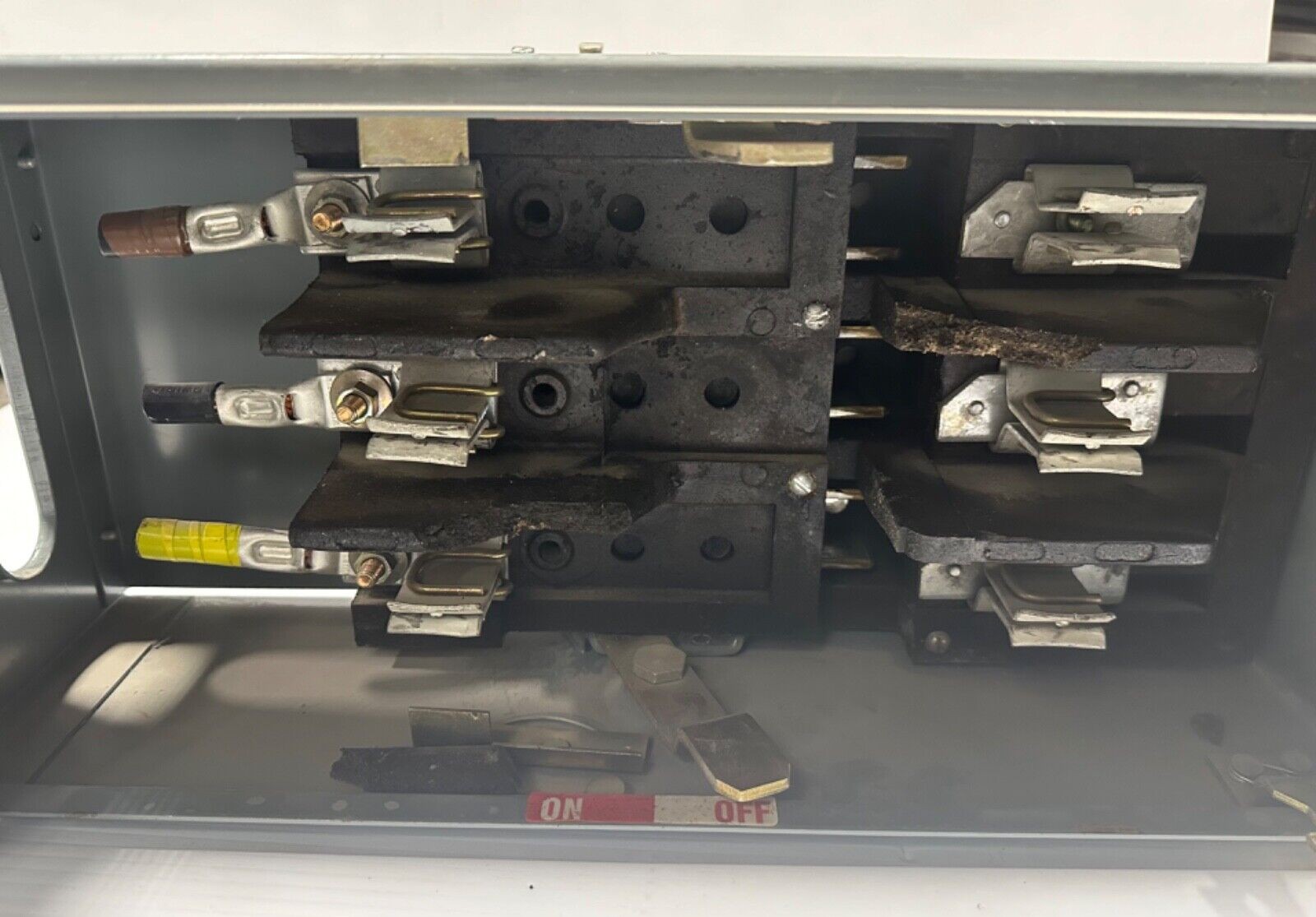 Square D QMB-3620 QMB Saflex Unit Fusible 200A 3 Pole 600VAC 50/60Hz