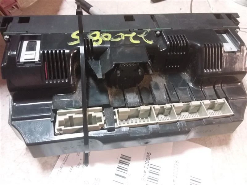 Placa frontal de doble zona de control de temperatura negra para 06-11 AUDI A6 348114 Foto 3 de 4