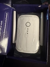 Macard WiFi Range Extender Model N300 New Open Box
