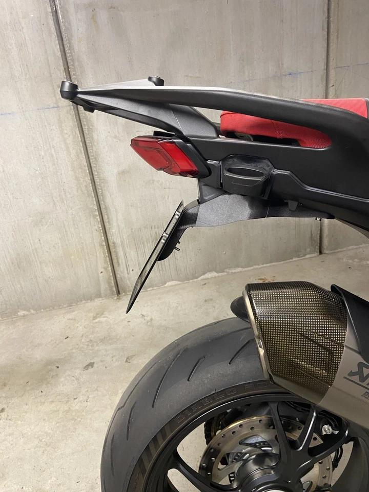 Portatarga Ducati Multistrada V4/Pikes Peak 2021-2025-Artigianale Plug And Play - Image 2 of 4