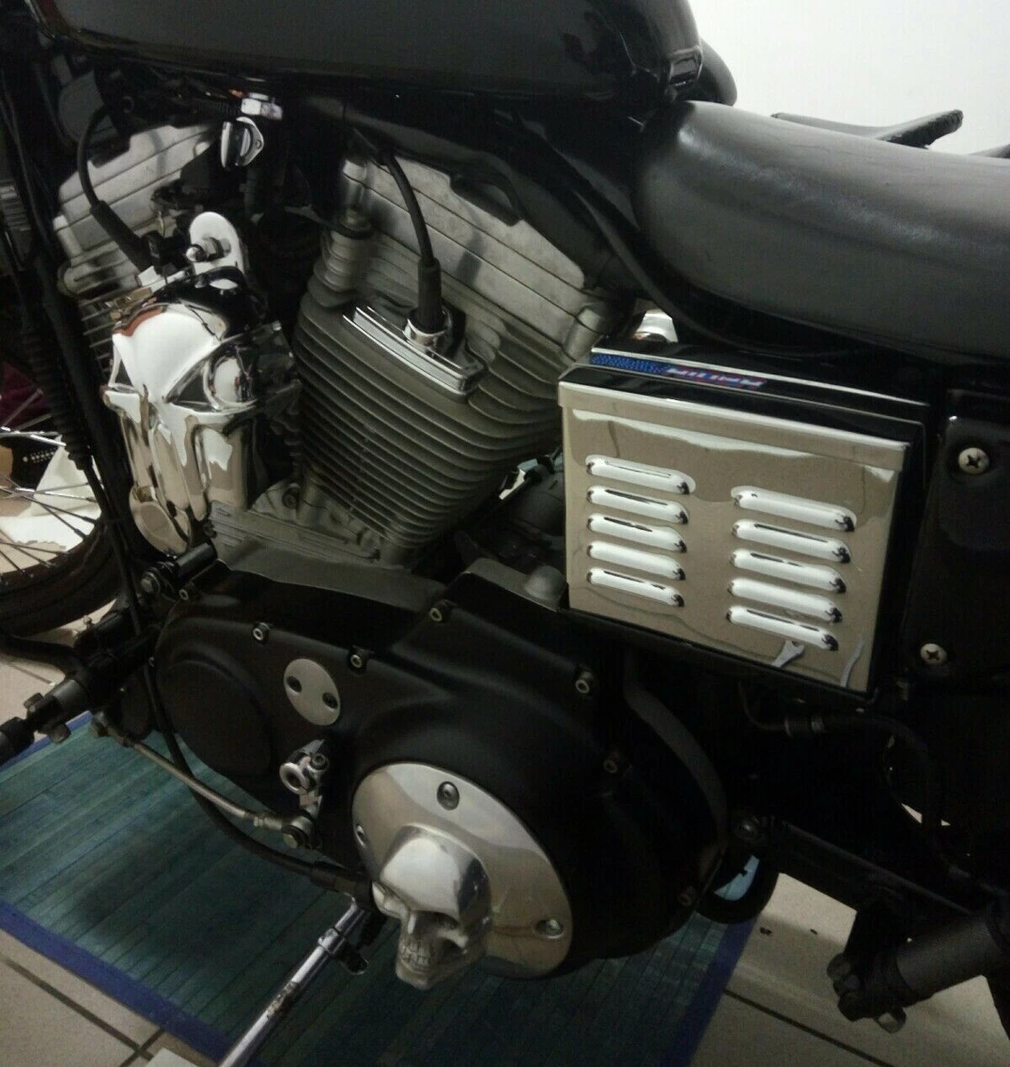 Chrome Louvered Battery Cover for Harley Sportster XL 1982 2003