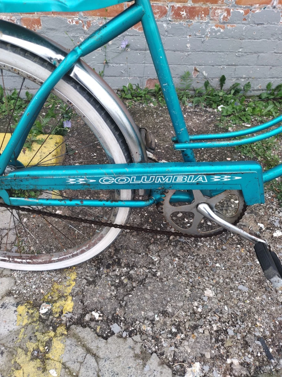 Vintage Columbia Beach Cruiser ready to ride