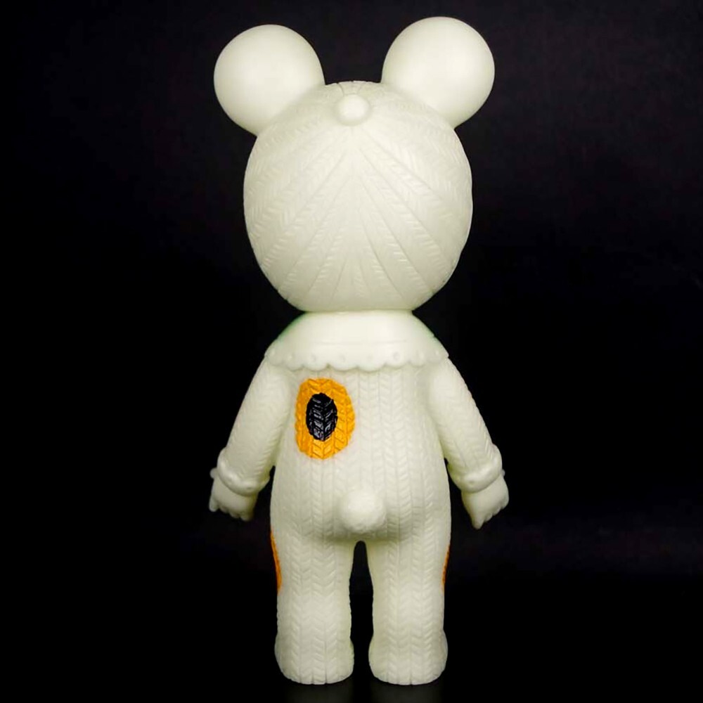 Charmy-Chan Glow in Dark Soft Vinyl 8.3