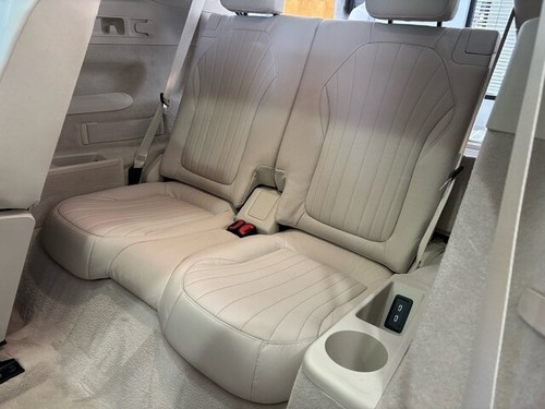 2023 MERCEDES-BENZ EQS SUV EQS 450+ SUV - $109,335.00 - Picture 8 of 40