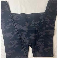 Spanx Look At Me Now High Waisted Seamless Tight Leggings Size Medium Camo