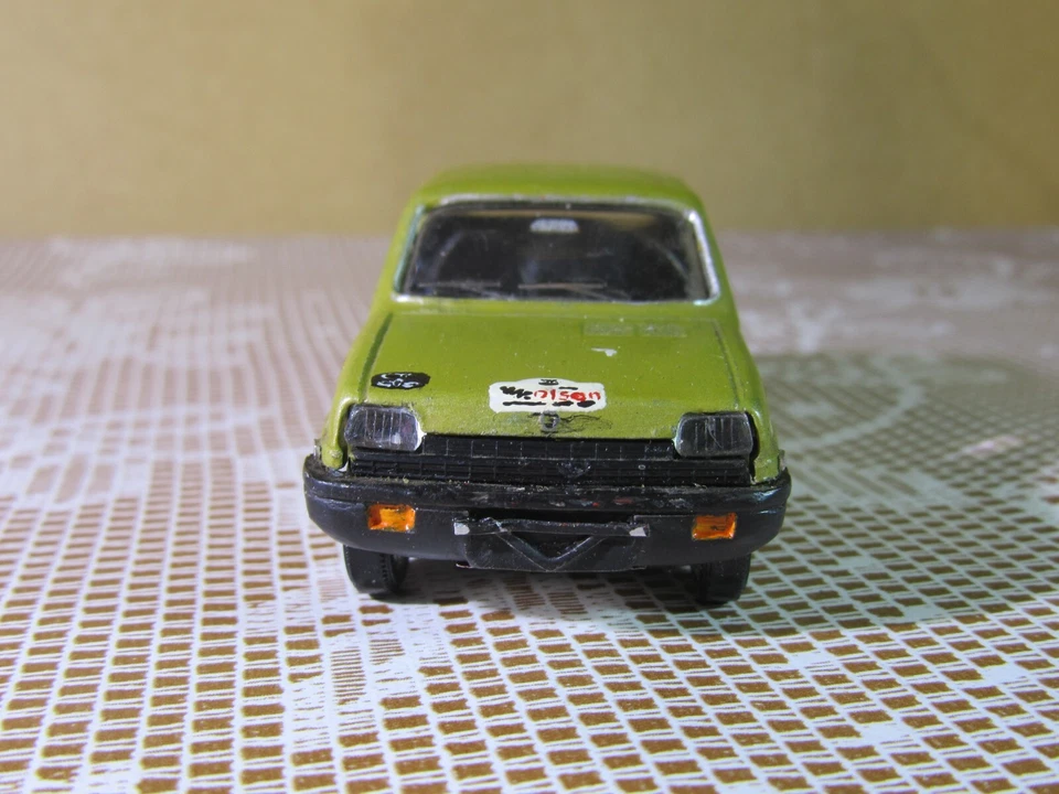 758Z Solido Transformed 10 R5 Alpine #6 Criterium Molson Quebec 1979 Green 1:43 - Image 2 of 4
