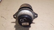 06-2010 AUDI Q7 4L 3.0 PASSENGER SIDE LEFT FRONT ENGINE MOUNT BRACKET 7L8199131A