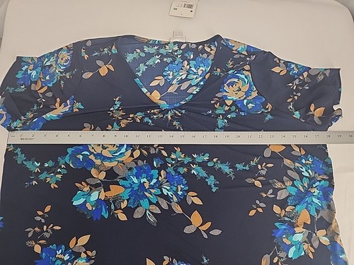 Jaclyn Smith Top 3X Black Floral V-Neck Slinky Stretch Short Sleeve Blouse NEW - Picture 8 of 10
