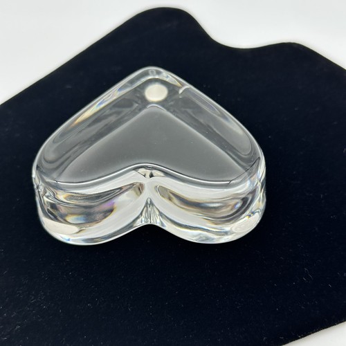 Baccarat France Clear Crystal HEART Paperweight ~ Signed READ CHIPPED - Picture 14 of 24