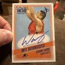 2021 Onyx Vintage Auto Johnny Wang Blue /400 Onyx Johnny Wang /400 On Card Auto