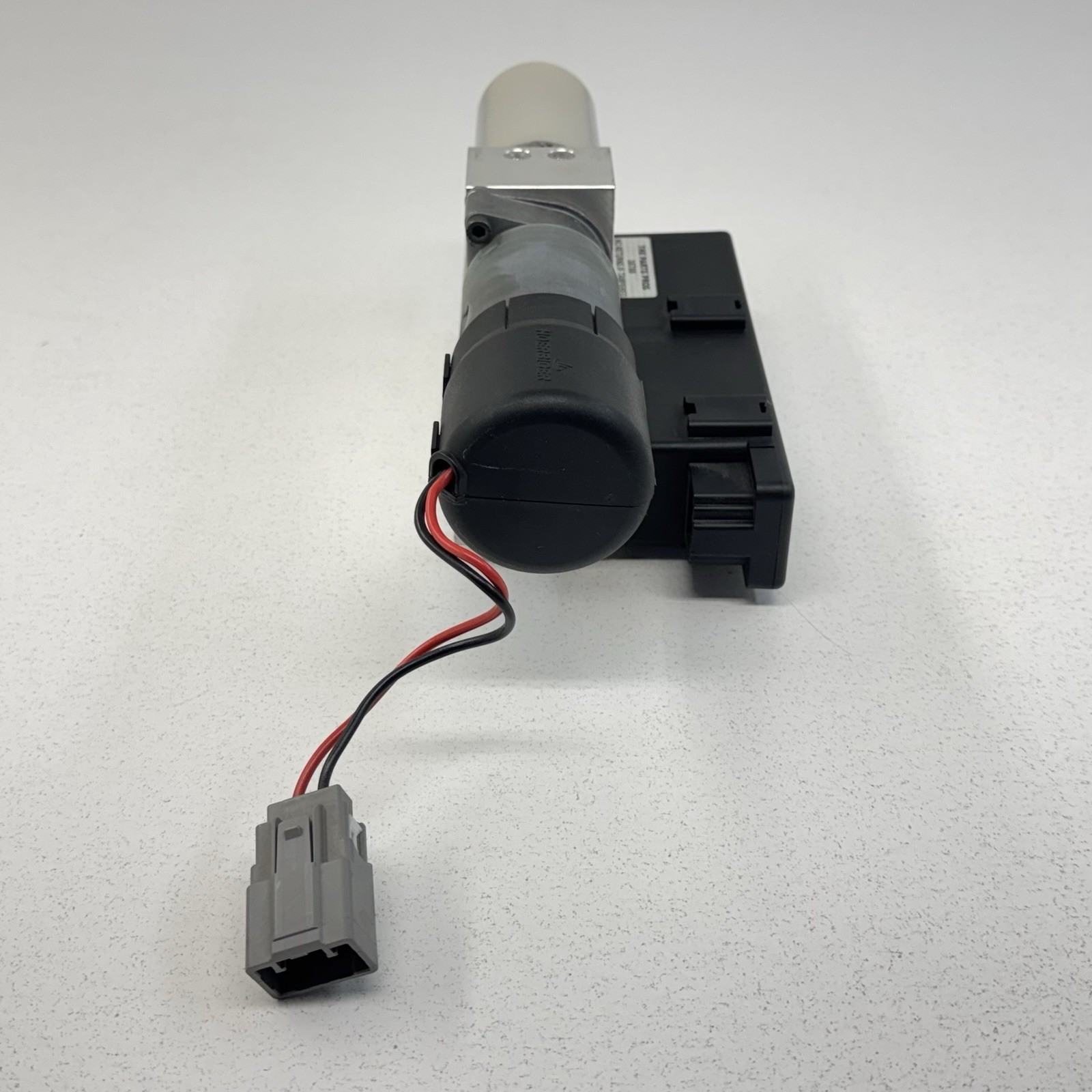15-17 McLaren 650S Convertible Roof Top Lift Hydraulic Pump 9000000310506 OEM