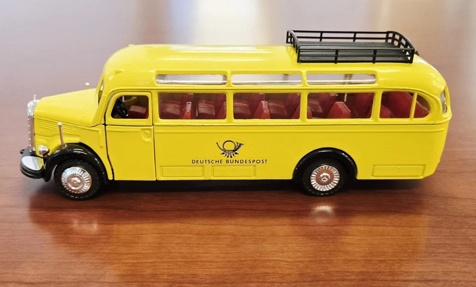 RARO NZG 218 MERCEDES BENZ Omnibus 03500 escala 1/40 Hecho en Alemania Foto 2 de 4