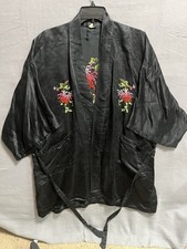 Deadstock VTG Golden Deer 100  Pure Silk hand embroidered black kimono robe L