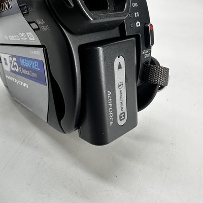 Sony Handycam DCR-DVD308 Camcorder 1MP 25x Zoom DVD Video