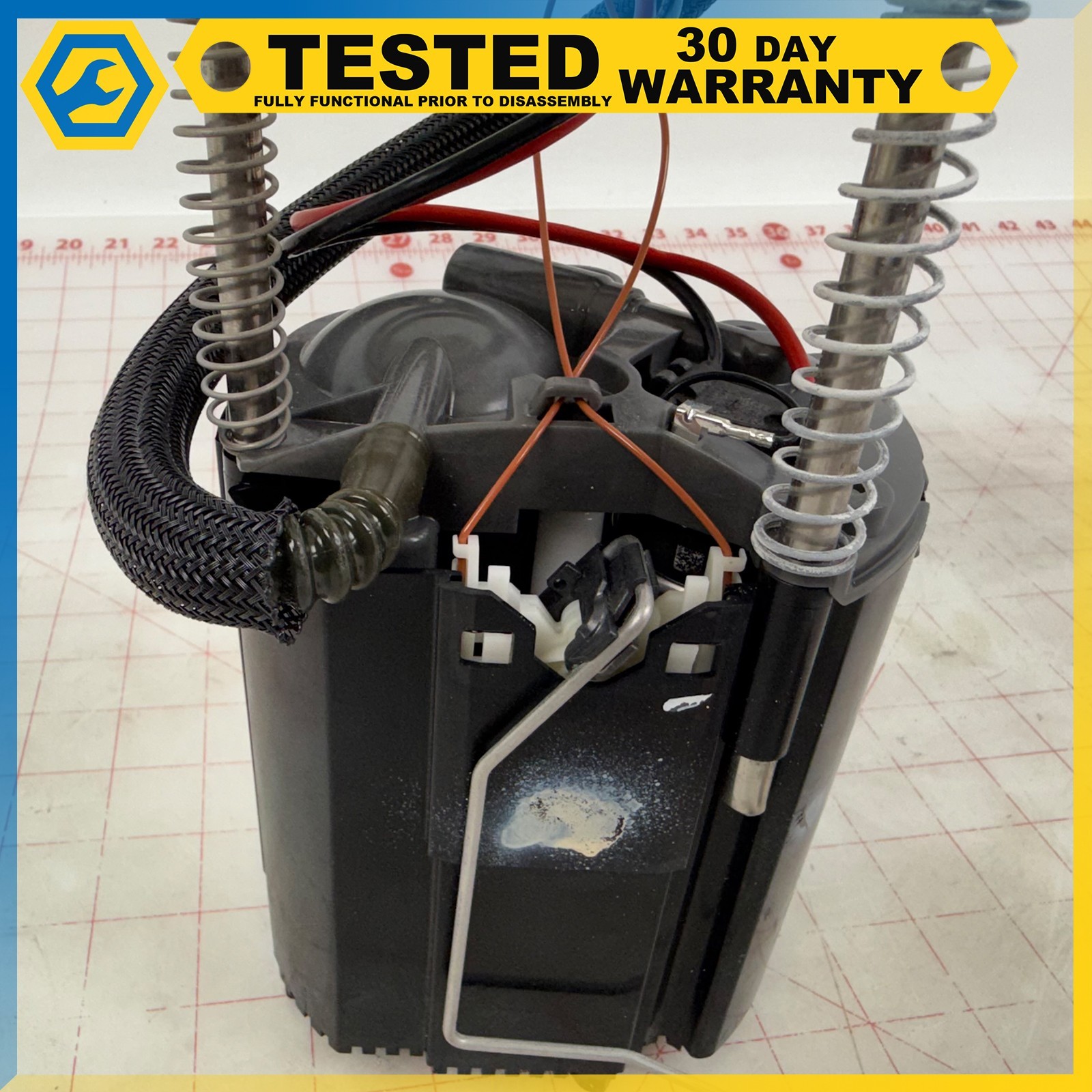 14-17 MASERATI GHIBLI QUATTROPORTE 3.0L LEFT FUEL PUMP MODULE ASSEMBLY OEM