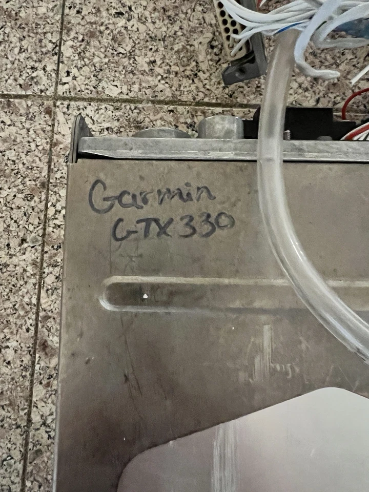 Transpondedor Garmin GTX-330 (estándar, no ES) - Como nuevo - Paquete completo Foto 3 de 4