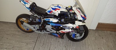 LEGO Technic 42130 BMW M 1000 RR