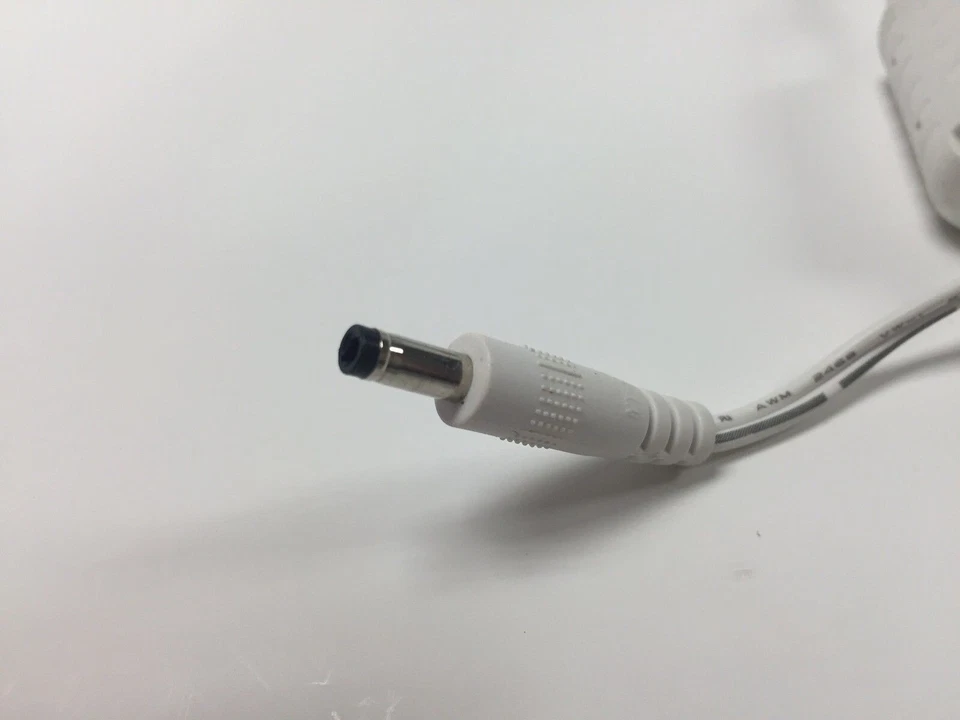 Cargador doméstico GENUINO JBL YJS020F-1201500D altavoz abatible adaptador de CA BLANCO 12V 1.5A Foto 3 de 3