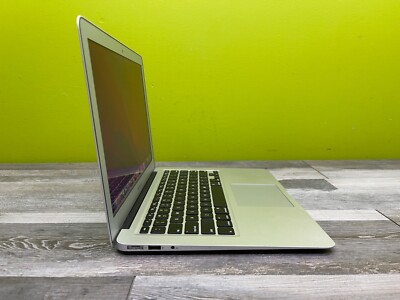 2017 Apple MacBook Air 13