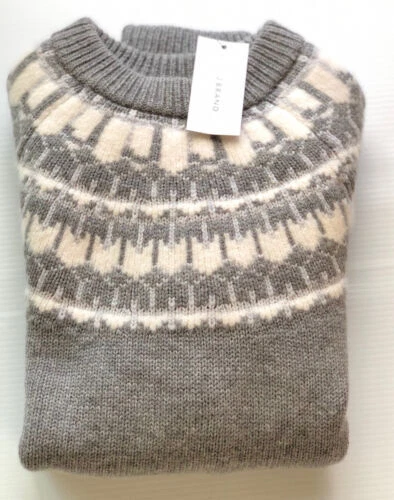 J 品牌羊绒混纺女装