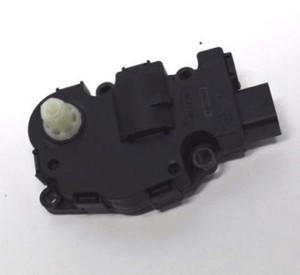 Original Audi A4 A5 Stellmotor Klimaanlage Heizung Klimakasten Behr K9749004