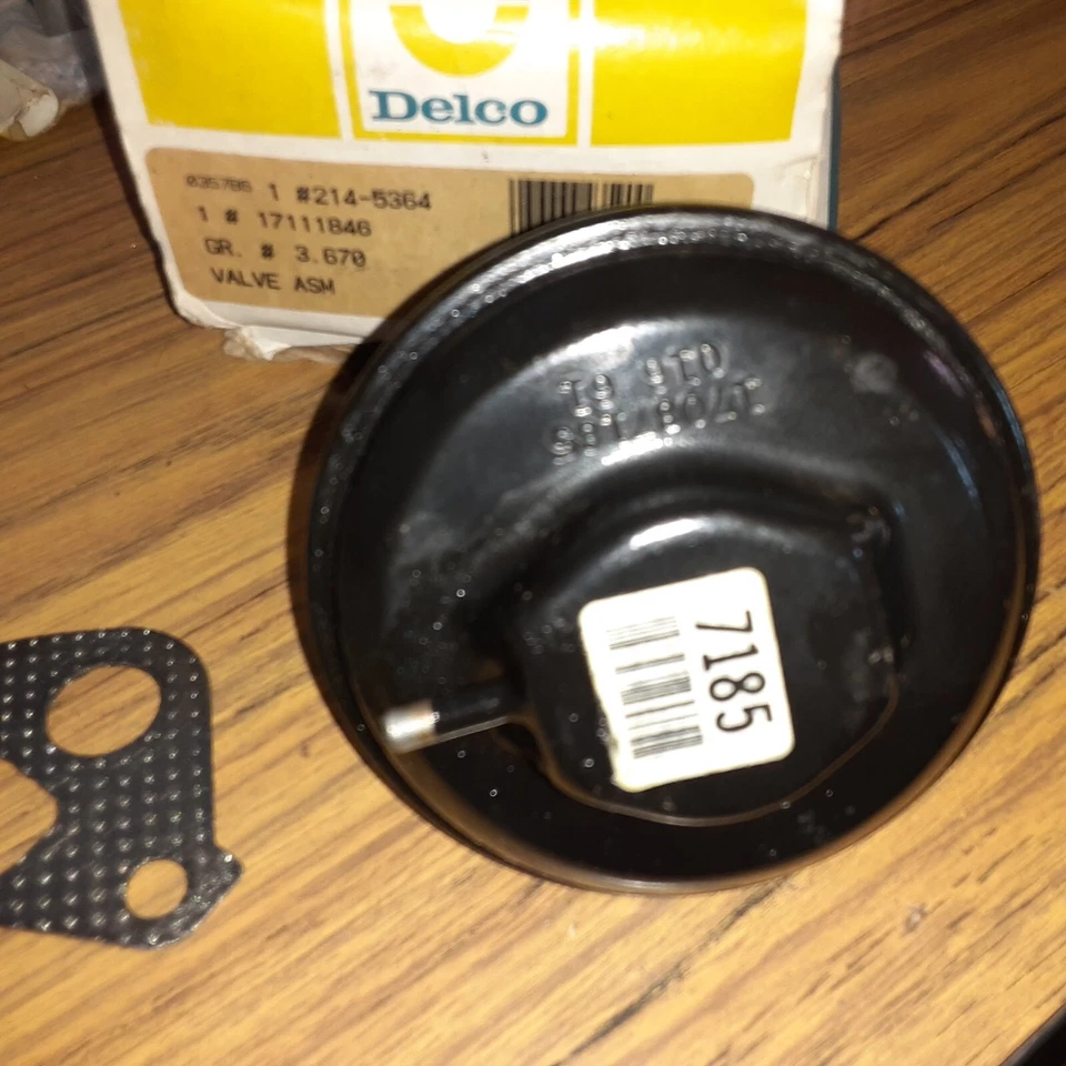 Nuevo de Lote Antiguo GM EGR Vavle Para 88-95 Chevrolet y GMC Suburban C2500 C3500 K2500 Isuzu E42 Foto 2 de 4