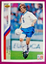 PIATINSKI,RUSSIA -N.218-WORLD CUP USA 94 COLLECTIBLE CARD OF THE UPPER D.E.C.K.