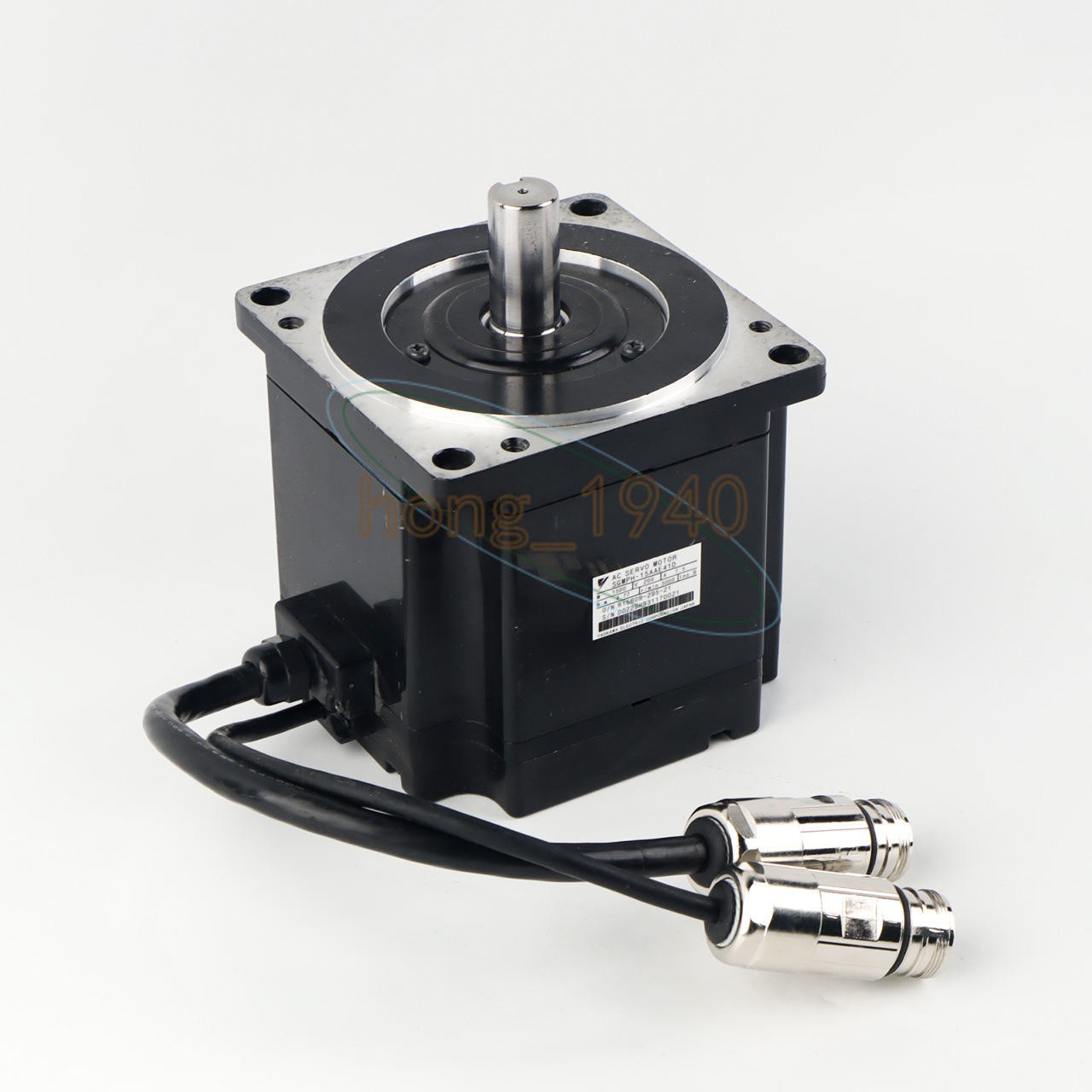 One Yaskawa SGMPH-15AAE41D Motor used