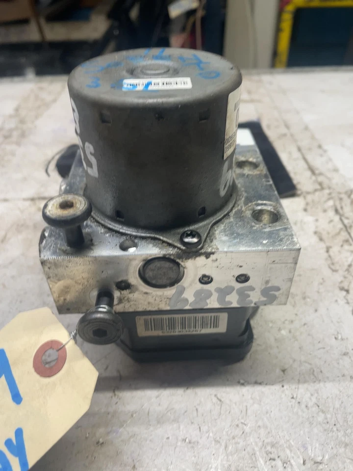 Piezas freno antibloqueo KIA SORENTO 14 15 Foto 2 de 4