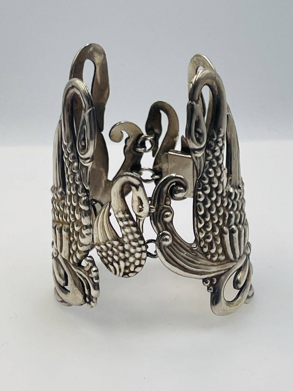 Los Castillo Vintage Mexican Sterling Silver Large Wide Swans Bangle Bracelet