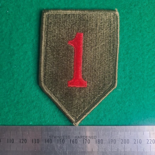 WW2 US United States Army 1st Infantry Division Patch Badge Big Red One