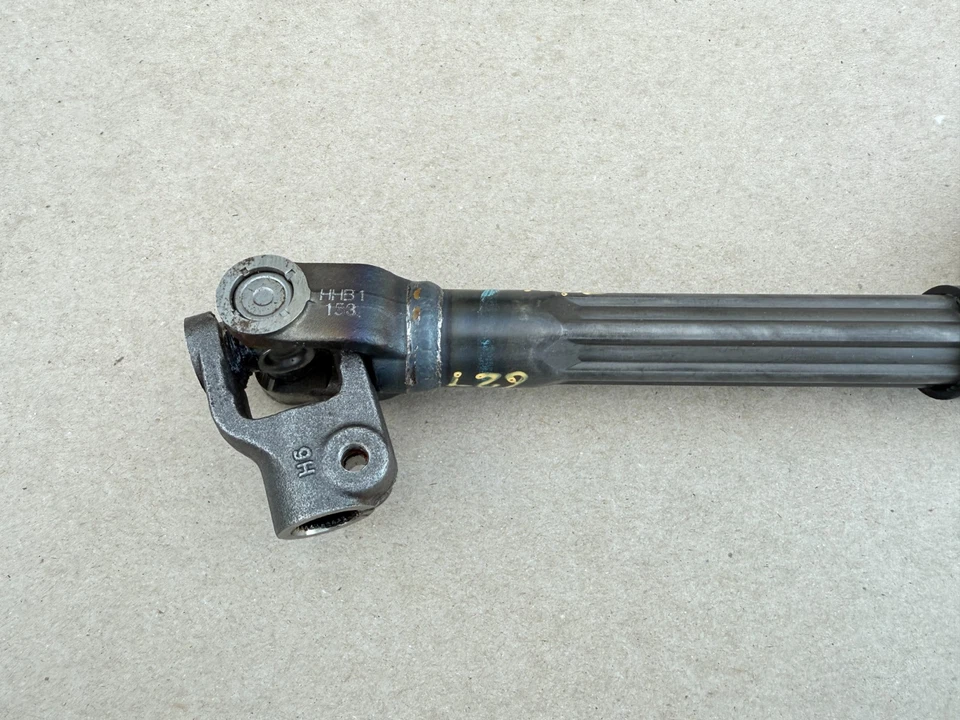 Columna de dirección Hyundai Accent 2012-2017 eje intermedio OEM Foto 3 de 4