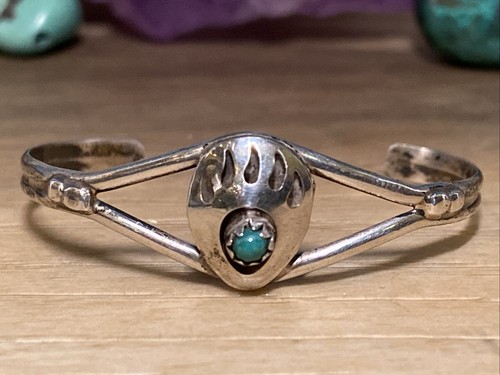 Antiguo Peón Nativo Navajo Turquesa Bebé Niño Brazalete Garra Oso Pulsera AN125-20 E - Imagen 17 de 18