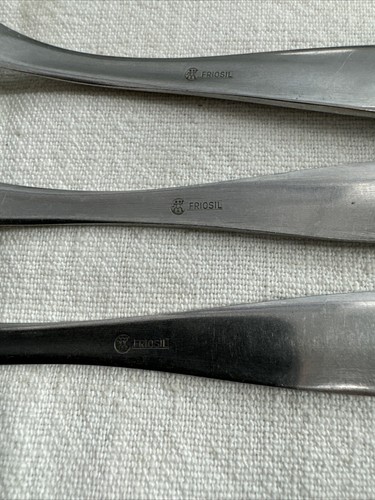 3 Henckels Friosil Azur Edelstahl-Satin Finish Twin Mark 7 1/2" Tafelgabeln - Bild 9 von 11