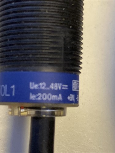 Telemechanique Sensors Näherungsschalter induktiv XS4P18PA370L1 - Bild 3 von 8