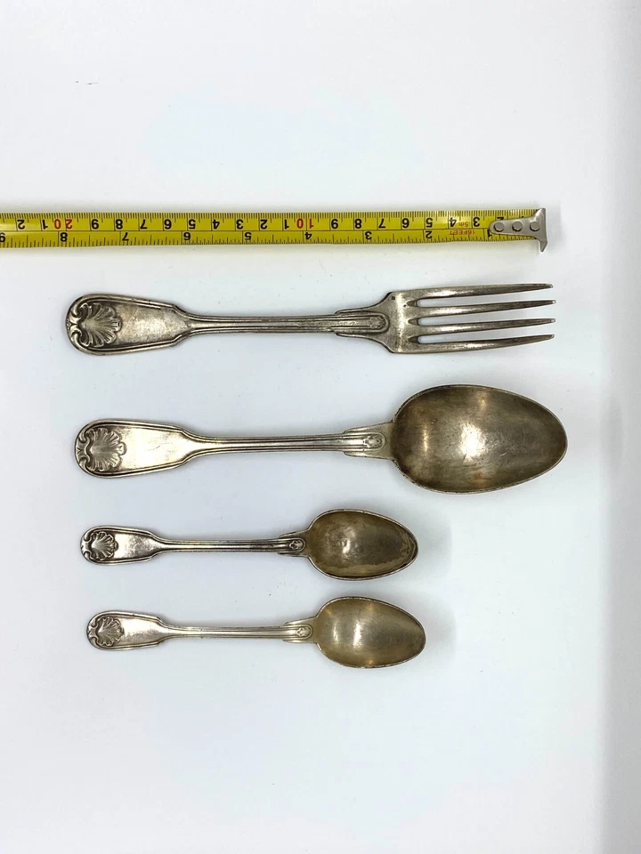 Plata. Cubiertos CHRISTOPER: Tenedor, cuchara y cucharaditas 2 piezas. Muy antiguo y RARO Foto 3 de 4