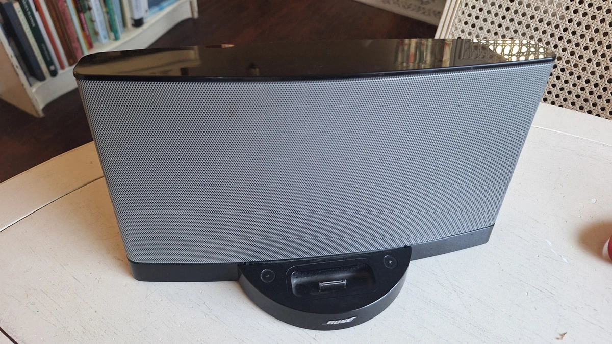 Preços baixos em Black Bose SoundDock Series II Audio Player Docks
