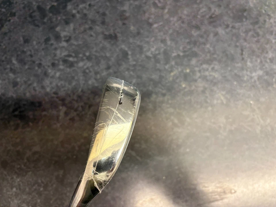 LEFT HANDED TITLEIST U505 #1 UTILITY IRON - ACCRA TOUR Z GREEN X STIFF FLEX - Image 4 of 4