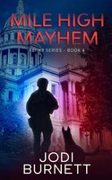 Mile High Mayhem Jodi Burnett Taschenbuch Kartoniert / Broschiert Englisch 2021