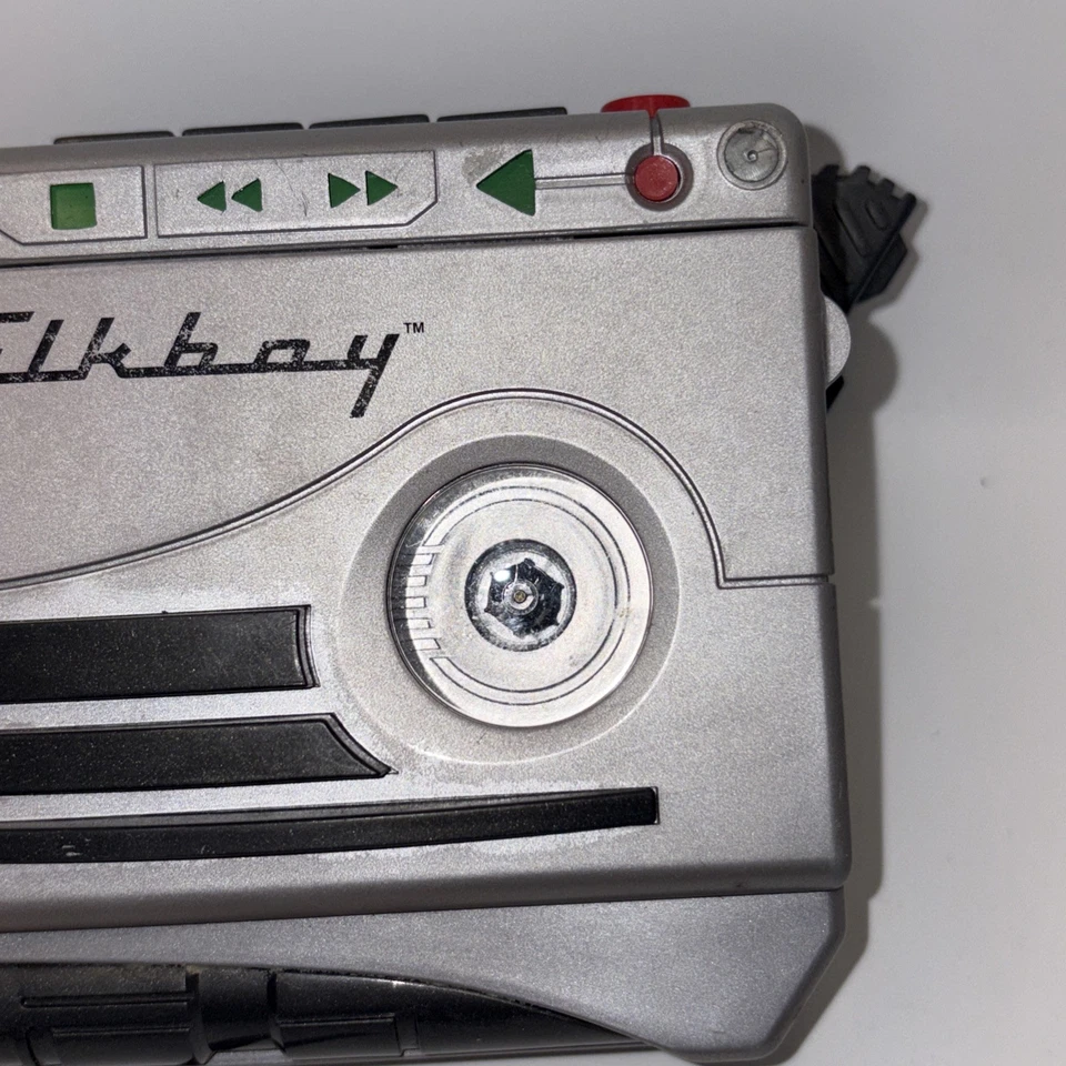 Grabadora de casete Talkboy Tiger 1992 Home Alone 2 *Para piezas/Sin cubierta de batería* Foto 4 de 4