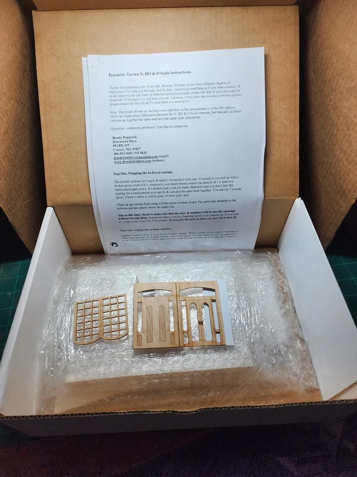 O Scale On30 Downtown Deco Tracksude Tavern Kit #dd46 - Image 2 of 2