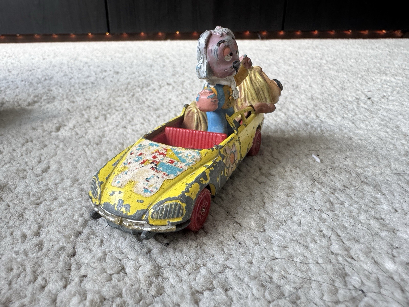 corgi 807, Dougals Car - Free Price Guide & Review