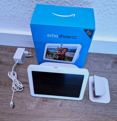 Amazon Echo Show 8 (3. Generation) Smart Display-Lautsprecher - Weiss