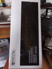 Delta Modern Single Handle bathroom faucet, Chrome